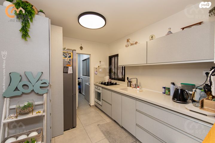 דירה, שדרות המגינים, קרית אליהו, חיפה