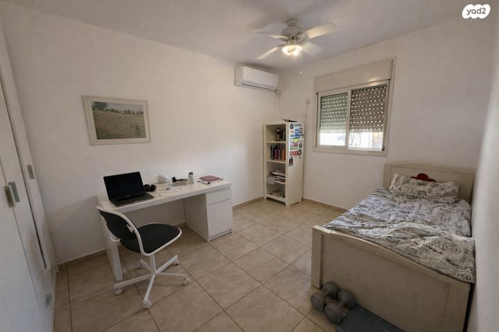 דו משפחתי, כפר יונה