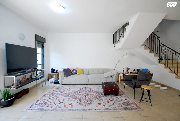 דו משפחתי, טופז, נוף הדר, כפר יונה