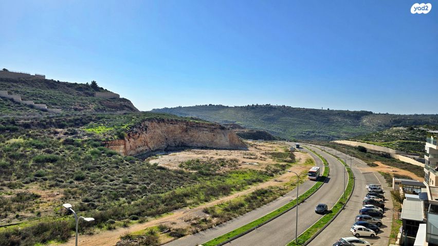 דירה, נחל דן, רמת נבון . הר כרמי, כרמיאל