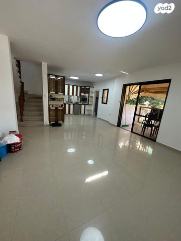 דופלקס, לסקוב, בן גוריון, חולון