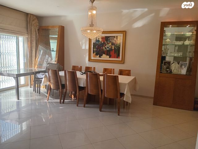 דופלקס, המשורר אצ"ג, רמות, ירושלים