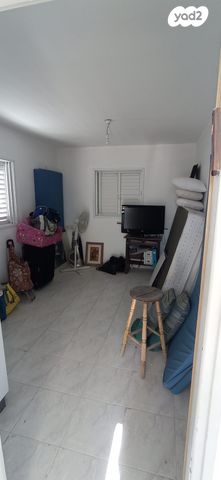 גג/ פנטהאוז, דון יוסף הנשיא, גרין ועם, חולון