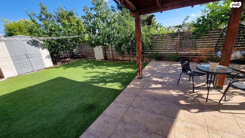 דירת גן, יקנעם עילית