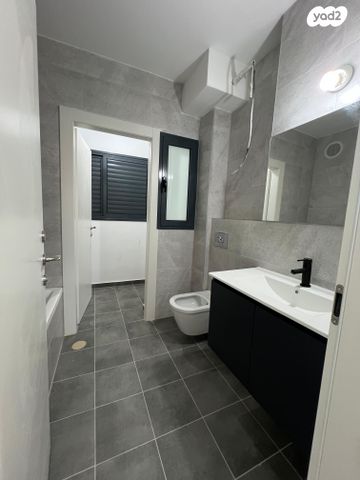 דירה, כרמי הנדיב, אחוזת רוטנר, קרית מלאכי