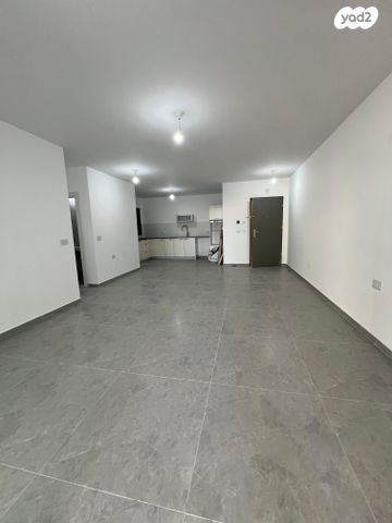 דירה, כרמי הנדיב, אחוזת רוטנר, קרית מלאכי