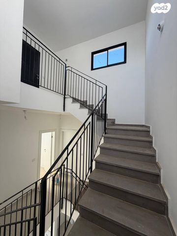 בית פרטי/ קוטג', יונה וולך, מזכרת בתיה