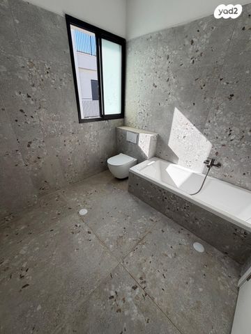 בית פרטי/ קוטג', יונה וולך, מזכרת בתיה