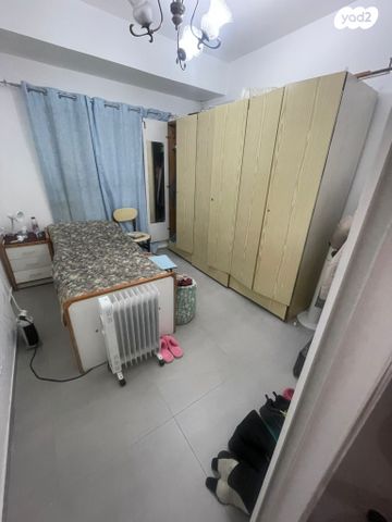 דירה, הרב קוק, רסקו א', חולון