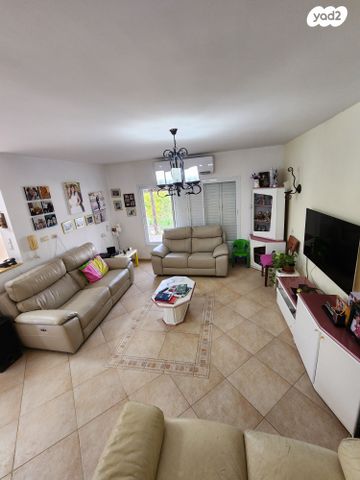 בית פרטי/ קוטג', נווה מנחם, באר שבע