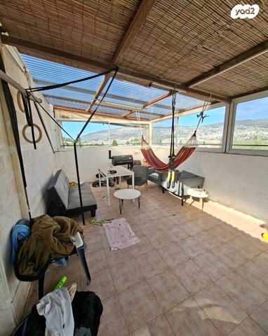 דופלקס, בציר, כרמיאל