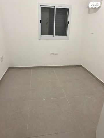 בית פרטי/ קוטג', אולגה שמיר, כלניות, באר שבע