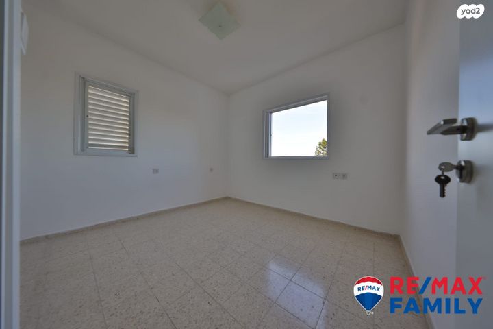 דירה, לח"י 31, הפרפר, קרית ביאליק