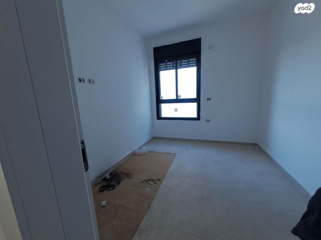 דירה, הרב חבה אליהו, שכונת חשמונאים, מרכז העיר א, רמת גן