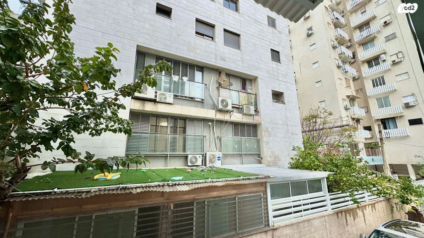 דירה, ז'בוטינסקי, בת ים