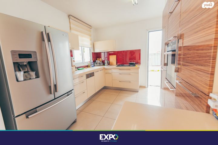 דו משפחתי, הערבה 44, רובע ג', אריאל