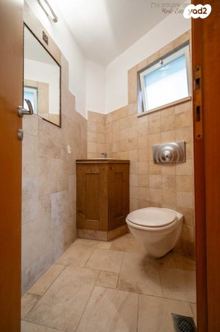 דירת גן, מכבים, מודיעין מכבים רעות