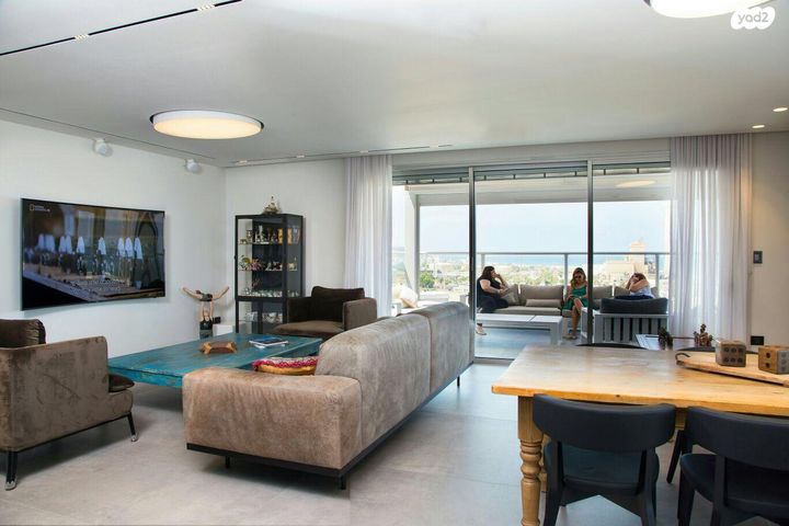 גג/ פנטהאוז, תל אביב יפו