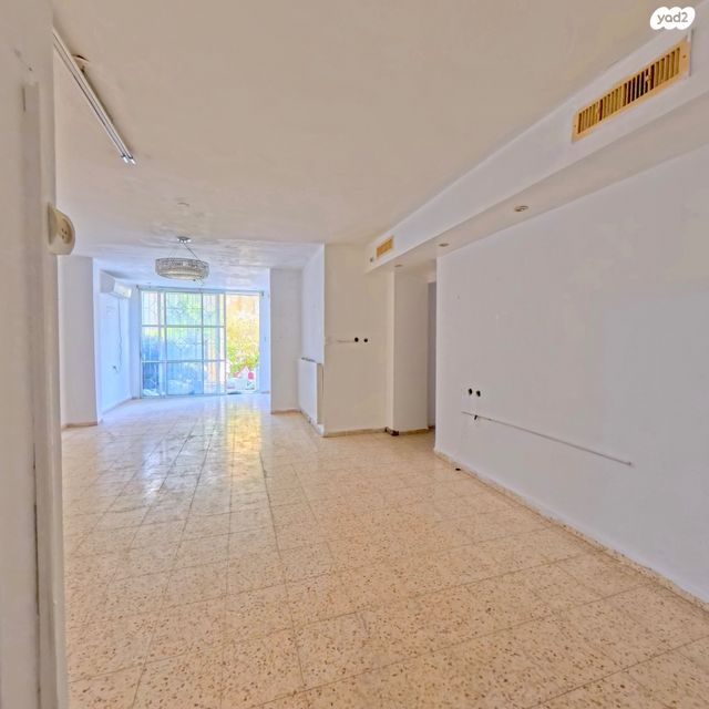 דירת גן, רבי יוחנן בן זכאי, ביתר עילית