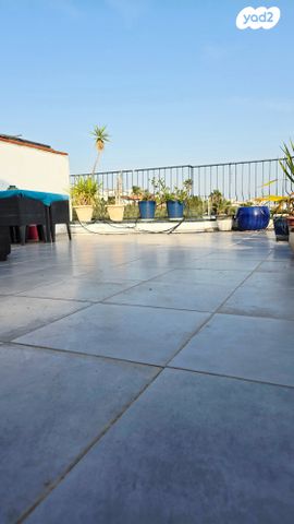 בית פרטי/ קוטג', מגדל, מגדל