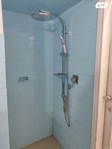 דירה, שלמה קפלנסקי, רמז, מערב ותיק, ראשון לציון