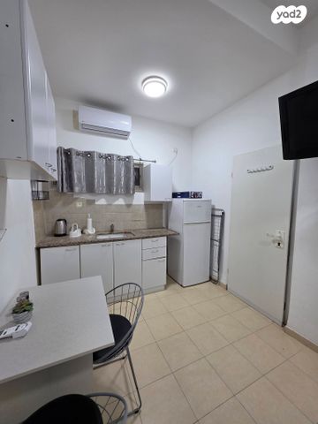 יחידת דיור, נשר, גבעת מכוש, כרמיאל