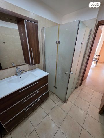 דירה, הזית 3, ניצנה, בת ים