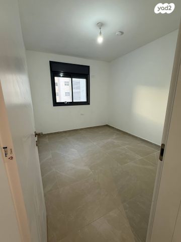 דירה, טבריה המושבה, טבריה