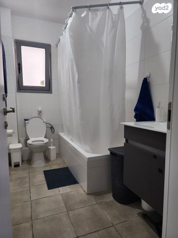 דירה, שדרות ההגשמה 25, בצוותא, חריש