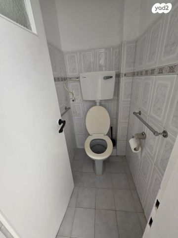 דירה, דרך אבא הלל 38, שכונת גפן, רמת גן