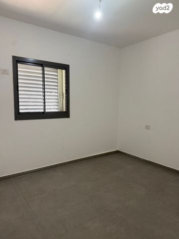 דירה, שדרות גת, הפרחים, קרית גת