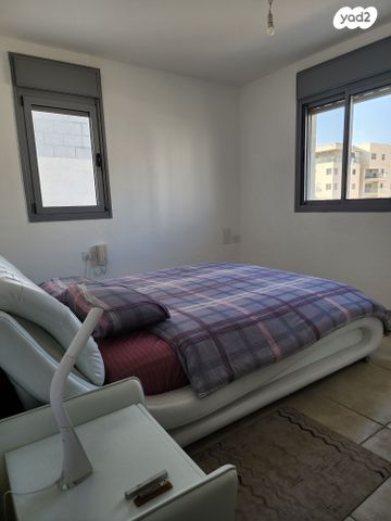 דירה, שדרות ההגשמה 25, בצוותא, חריש