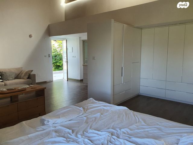 בית פרטי/ קוטג', מורן 35, שאר העיר, כפר ורדים