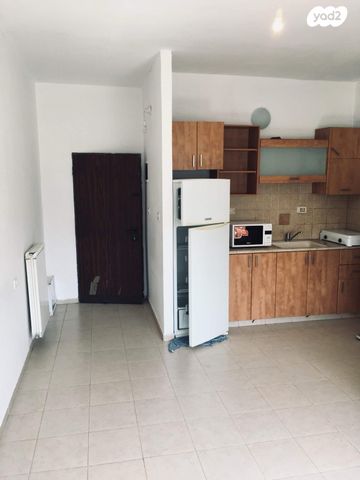 שדרות הרצל 96