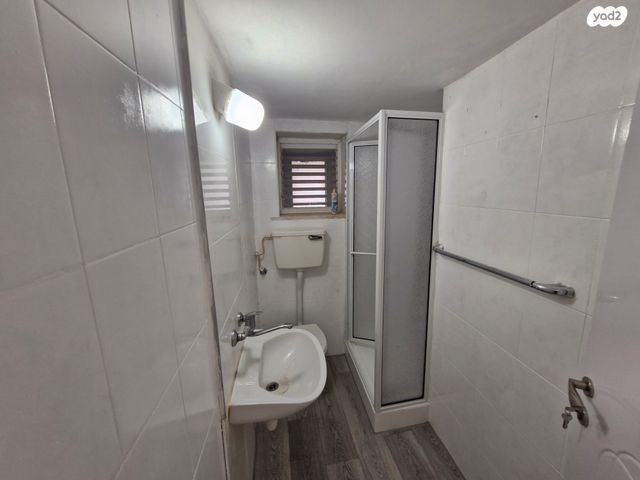 דירה, רבי עקיבא, הדר עליון, חיפה