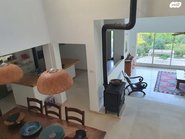 בית פרטי/ קוטג', מורן 35, שאר העיר, כפר ורדים