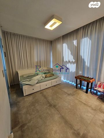 דירה, עוזי חיטמן 11, עיר ימים, נתניה