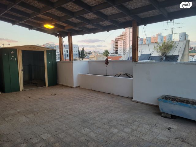 גג/ פנטהאוז, כפר סבא