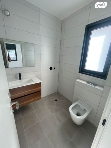 דירה, כרמי הנדיב, אחוזת רוטנר, קרית מלאכי