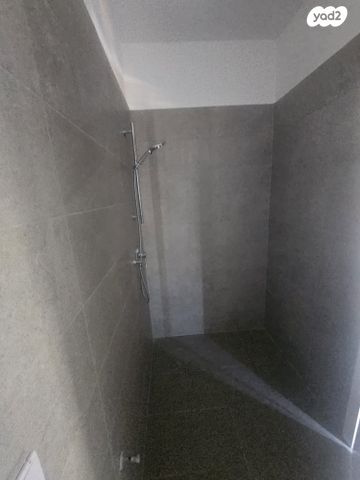 דירה, דניאל, ניצנה, בת ים