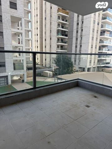 דירה, שדרות גת, הפרחים, קרית גת