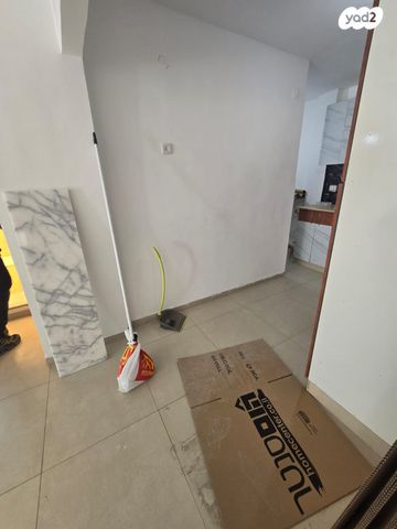 דירה, הנביאים, דרום מערב ותיק, בת ים