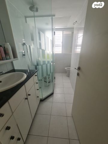 דירה, שדרות קק"ל 4, מוצקין הותיקה, קרית מוצקין