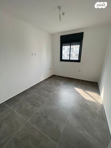 דירה, כרמי הנדיב, אחוזת רוטנר, קרית מלאכי