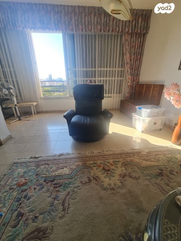 דירה, שדרות קק"ל 4, מוצקין הותיקה, קרית מוצקין