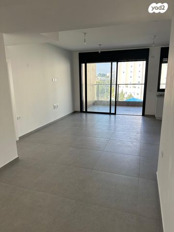 דירה, הצנחנים, נווה שרת, תל אביב יפו