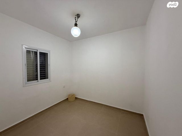 דירה, הרב קוק, נתניה