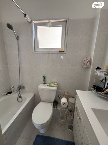 דירה, ביאליק, שכונת בן גוריון, מרכז העיר ג', רמת גן