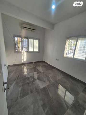 דירה, תשרי, עזרא, הארגזים, תל אביב יפו