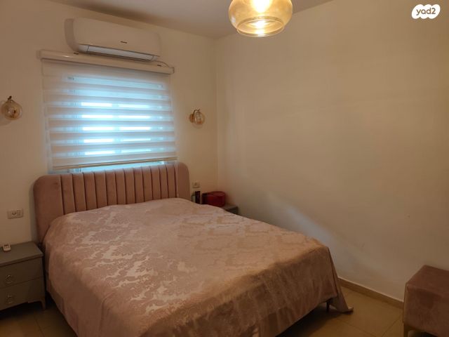 דירה, הגדוד העברי, רמב"ם, ראשון לציון